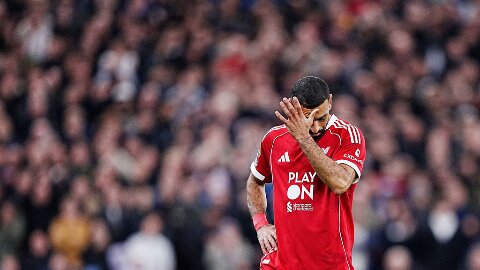  Liverpool: Đã đến lúc phế truất Mohamed Salah